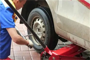 囊谦附近拖车24小时服务热线电话